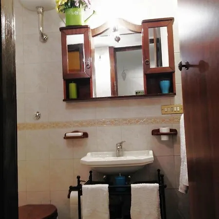 Riviera House Apartment